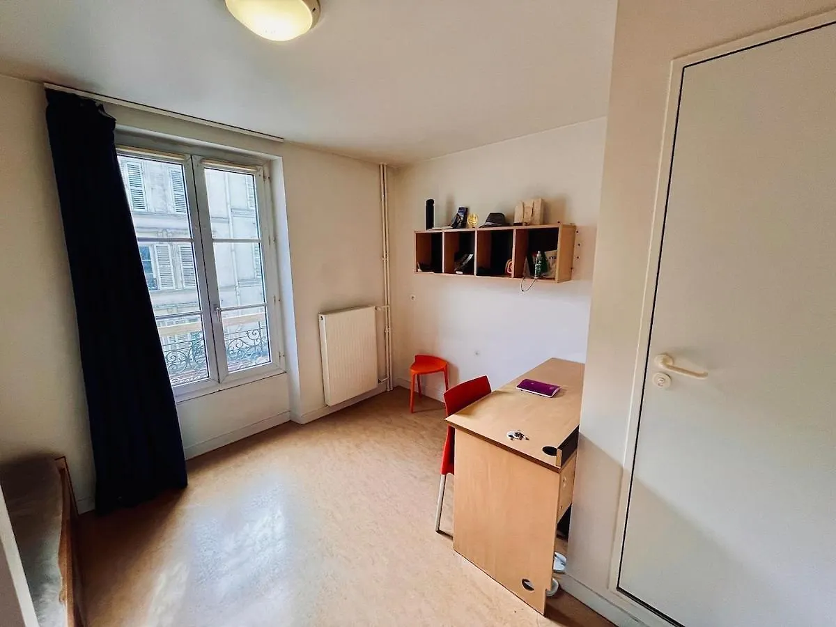 Apartment Chic Studio In Central Paris France
